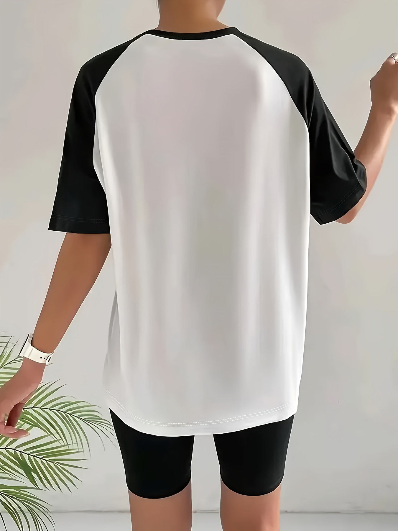 T-shirt con stampa grafica LON - Summer Clothing London recensione e prezzo